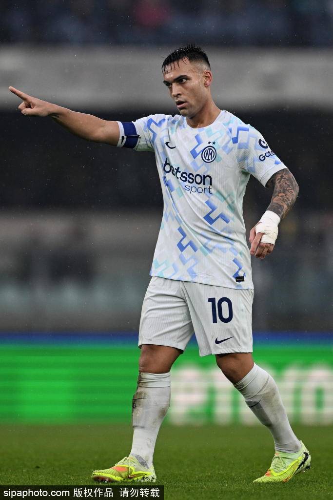 劳塔罗：意甲新王！四轮连击成2025赛季进球王的背后故事