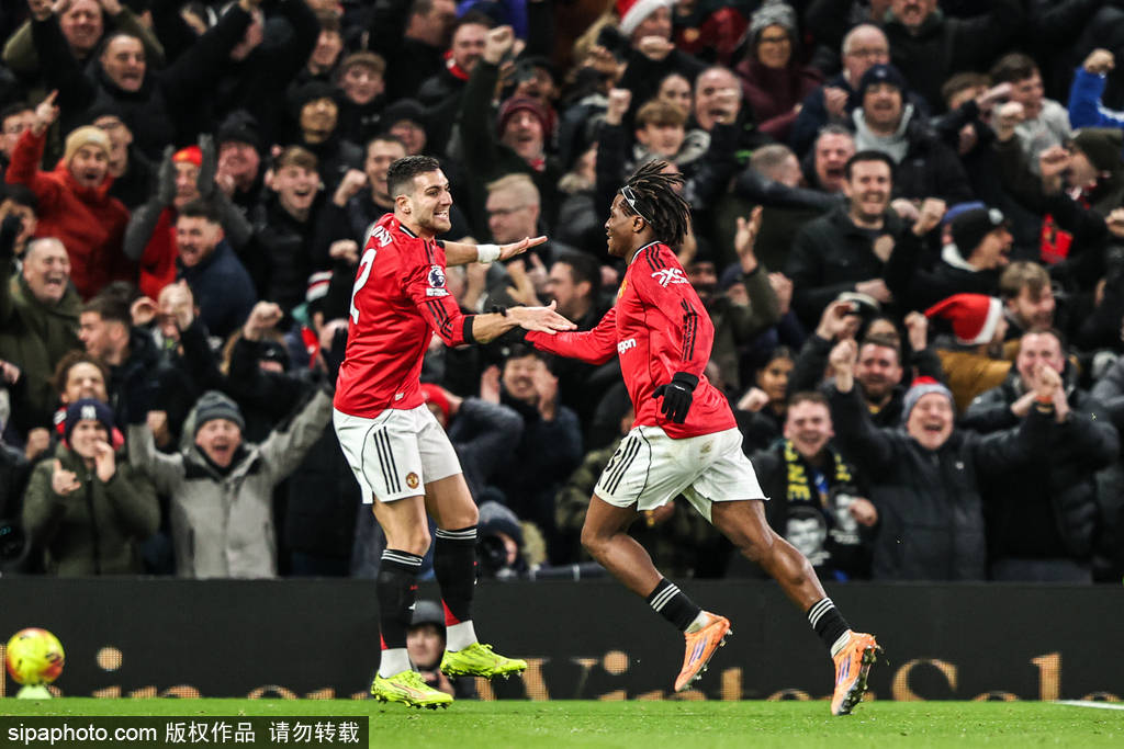 鲁尼：看到曼联替补席我很担忧 真的需要在冬窗买人