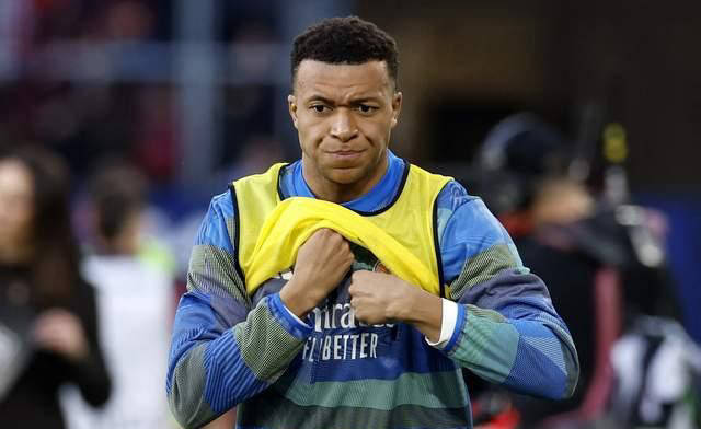 一日西甲最新动态:姆巴佩备战马德里德比,安东尼渴望巴西国家队却暂被忽视